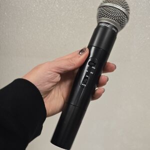 Shure Black and Silver Handheld Wireless Microphone SM58